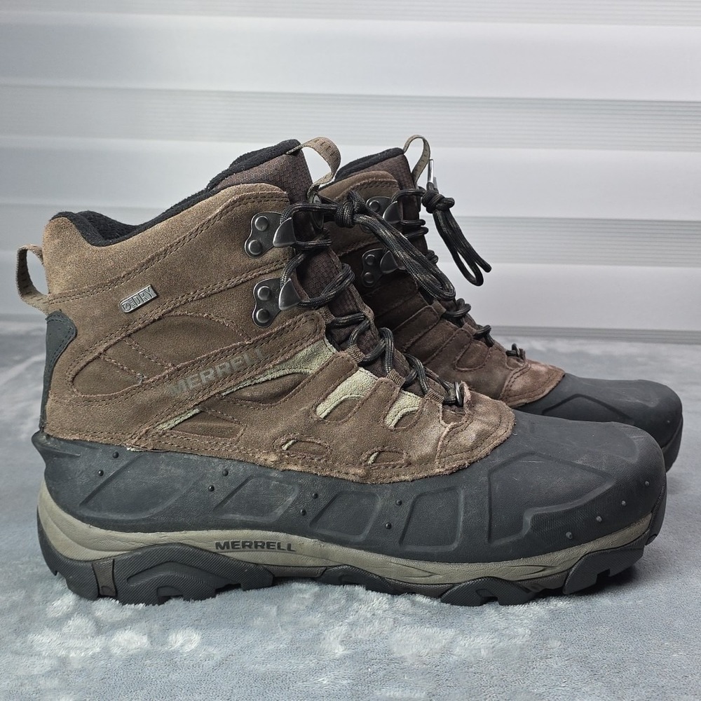 Merrell Moab‎ Polar Waterproof Winter Boots espresso brown and black colorway.